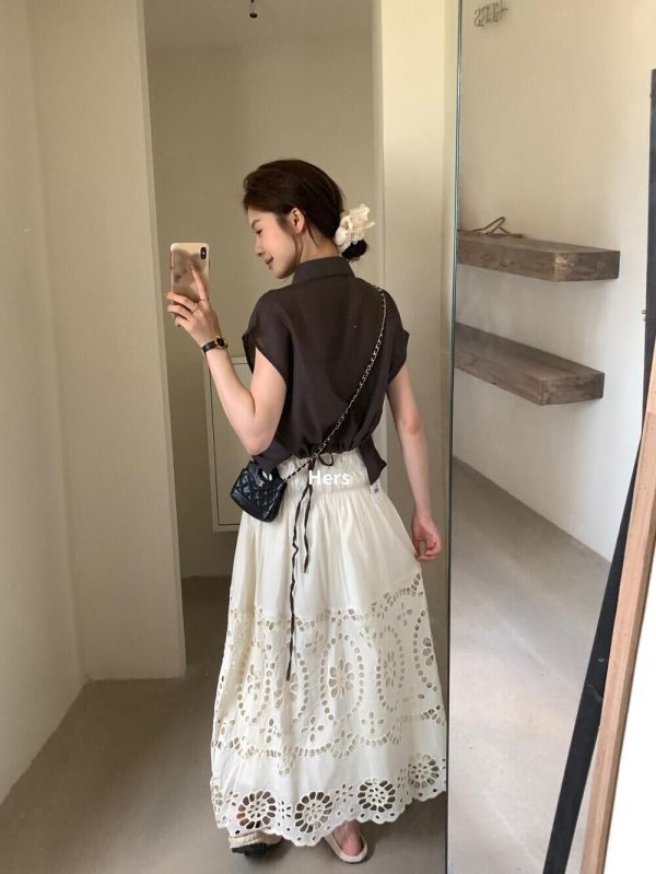 簡約風設計感收腰綁帶短款小飛袖襯衫-3色 簡約風設計感收腰綁帶短款小飛袖襯衫-3色