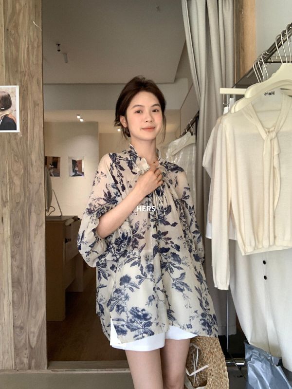穿到L沒問題 氣質慵懶渡假防曬繫帶中袖小衫 穿到L沒問題 氣質慵懶渡假防曬繫帶中袖小衫