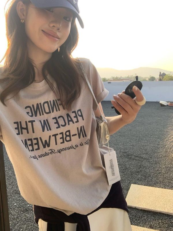 薄款減齡字母棉T-5色 薄款減齡字母棉T-5色