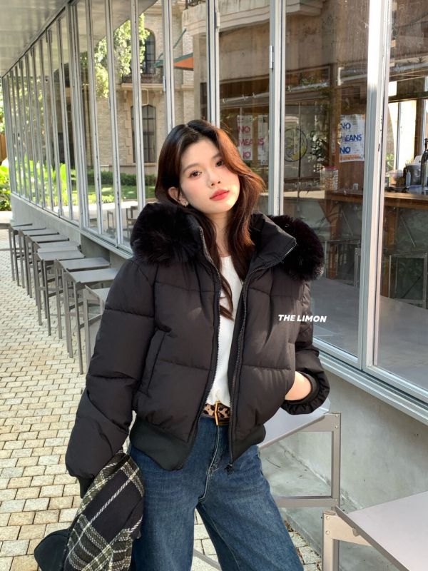 選色障礙 大毛領保暖短款鋪棉外套-4色 選色障礙 大毛領保暖短款鋪棉外套-4色