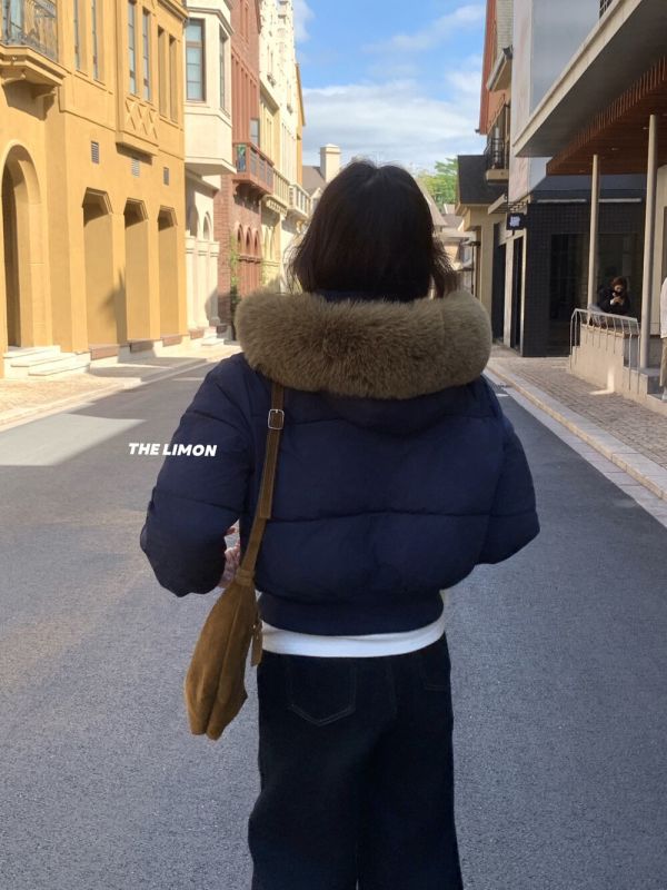 選色障礙 大毛領保暖短款鋪棉外套-4色 選色障礙 大毛領保暖短款鋪棉外套-4色