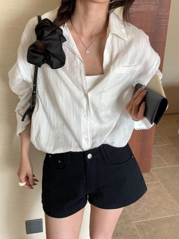 氣質肌理感慵懶風隨性寬鬆襯衫 氣質肌理感慵懶風隨性寬鬆襯衫