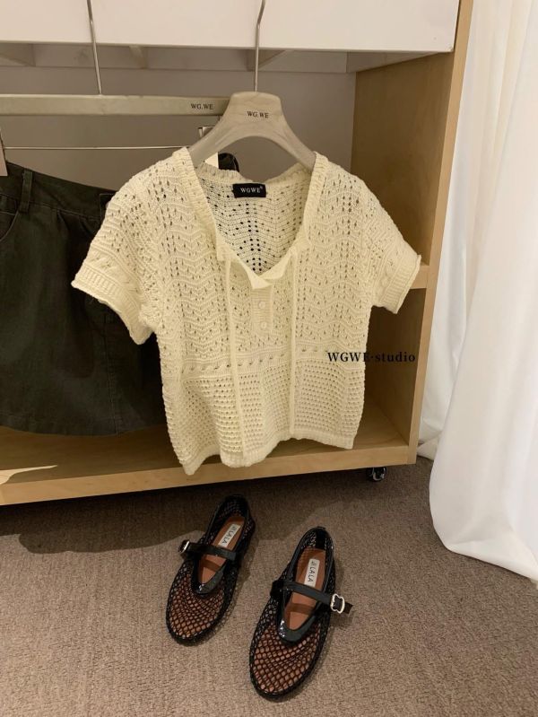米色復古鏤空針織上衣 米色復古鏤空針織上衣