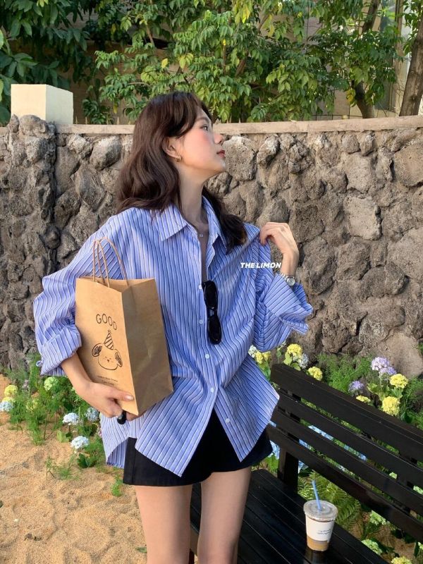 隨性氣質顯白條紋襯衫上衣-2色 隨性氣質顯白條紋襯衫上衣-2色