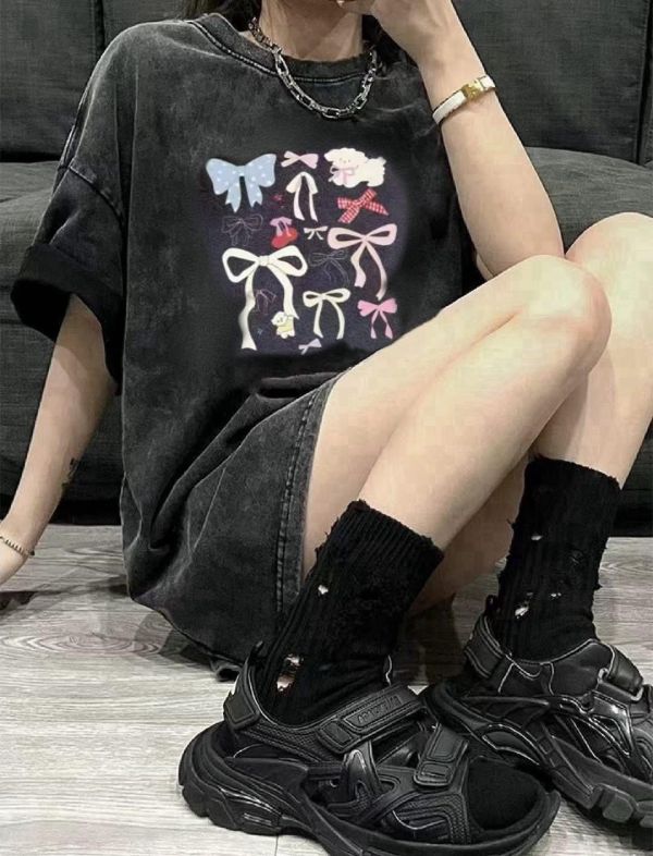 彩色蝴蝶結小狗水洗tee 彩色蝴蝶結小狗水洗tee