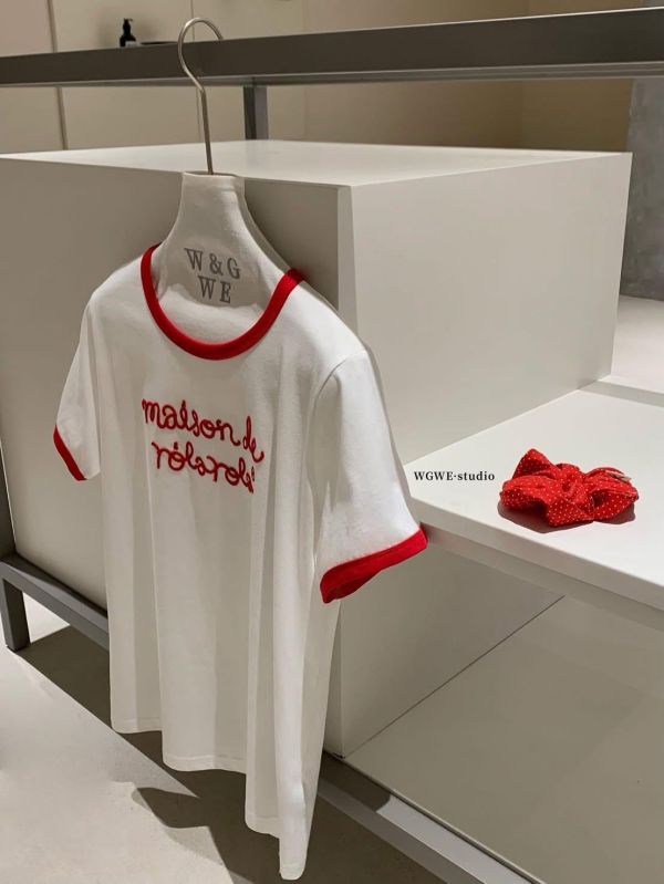 撞色草寫立體英文字母tee-3色 撞色草寫立體英文字母tee-3色