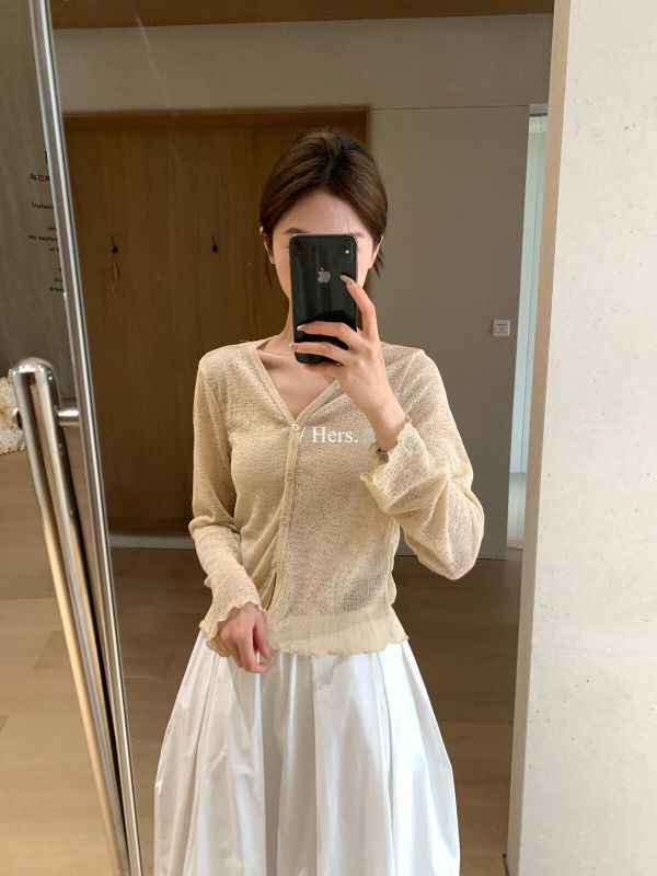 法式溫柔風微透減齡氣質V領開衫-4色 法式溫柔風微透減齡氣質V領開衫-4色