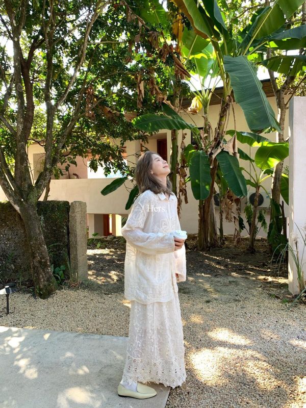 法式復古氣質重工提花鏤空蕾絲裙 法式復古氣質重工提花鏤空蕾絲裙