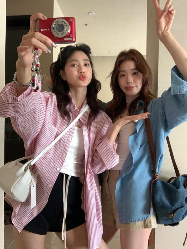 韓系簡約條紋減齡寬鬆防曬襯衫-2色 韓系簡約條紋減齡寬鬆防曬襯衫-2色