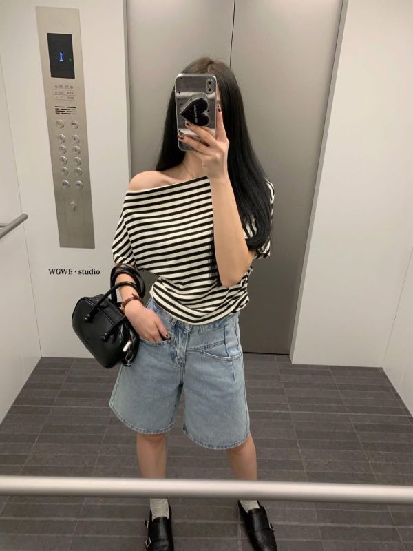 高腰直筒寬鬆五分牛仔褲 高腰直筒寬鬆五分牛仔褲