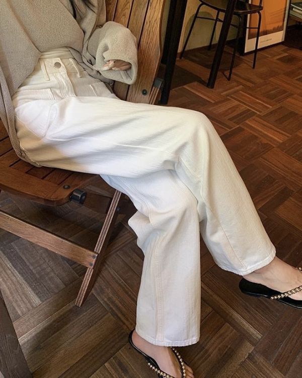 百搭白時尚大口袋高腰直筒牛仔褲 百搭白時尚大口袋高腰直筒牛仔褲