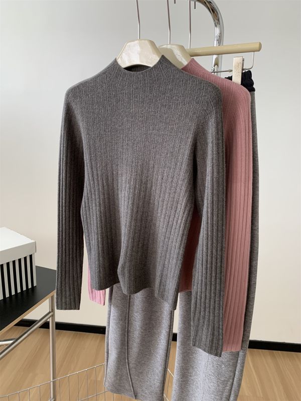 韓系無縫一體綿羊毛半高領針織打底衫-4色 韓系無縫一體綿羊毛半高領針織打底衫-4色