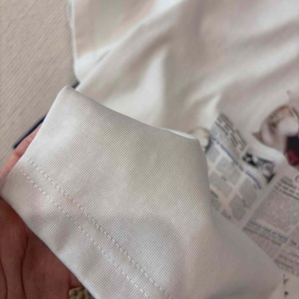 超可愛貓咪看報減齡印花T恤-2色 超可愛貓咪看報減齡印花T恤-2色