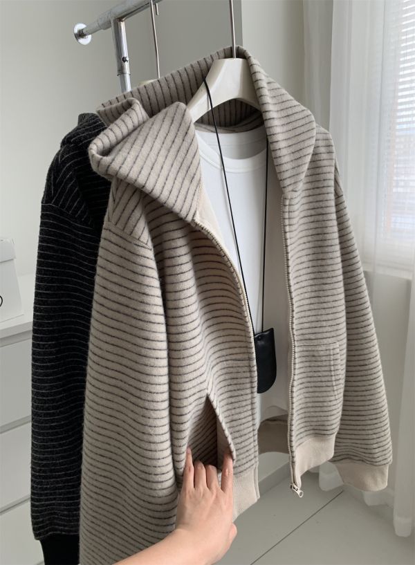 慵懶鬆弛感條紋廓形拉鍊連帽外套-2色 慵懶鬆弛感條紋廓形拉鍊連帽外套-2色