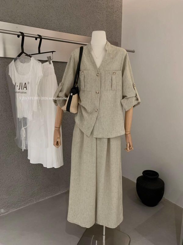 老錢亞麻百搭襯衫+寬鬆闊腿褲鬆弛感兩件套裝 老錢亞麻百搭襯衫+闊腿褲兩件套