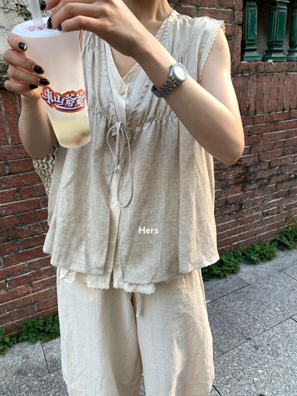 簡約甜美假兩件綁帶設計感亞麻背心 簡約甜美假兩件綁帶設計感亞麻背心