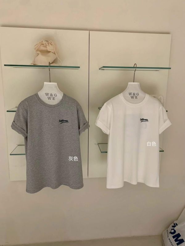 前後英文字母印花T恤-2色 前後英文字母印花T恤-2色
