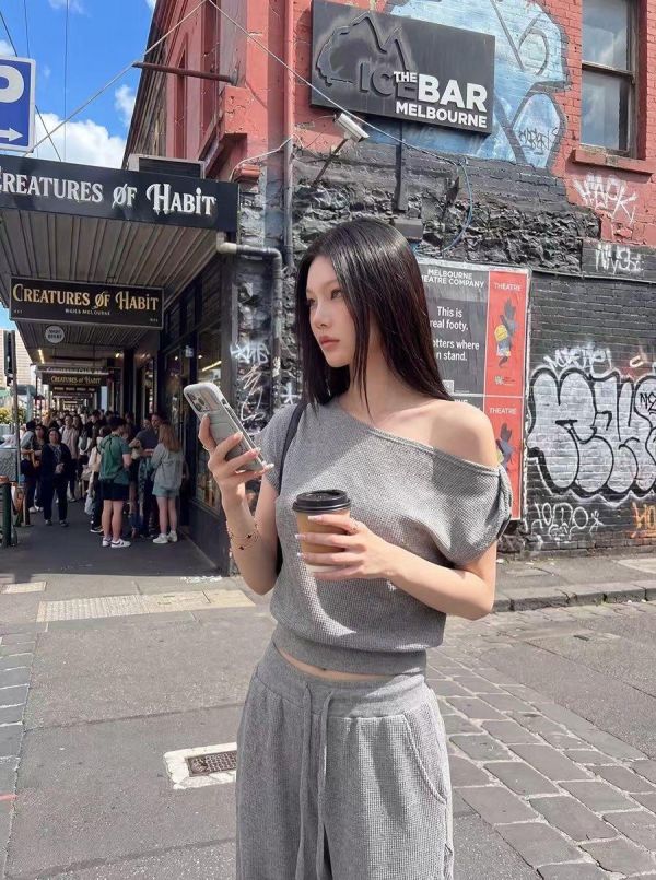 扭結斜肩上衣＋褲子SET-3色 扭結斜肩上衣＋褲子SET-3色