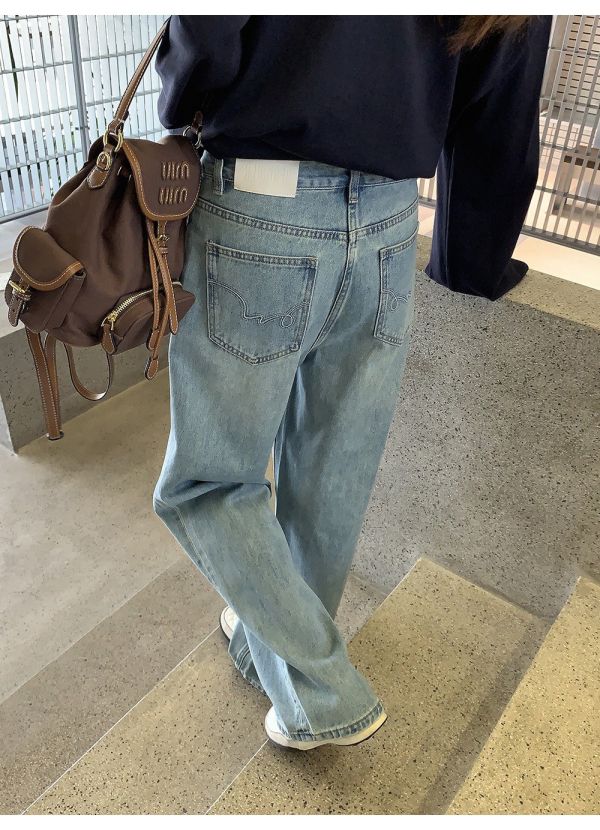 重工水洗口袋刺繡高腰直筒牛仔休閒長褲 重工水洗口袋刺繡高腰直筒牛仔休閒長褲