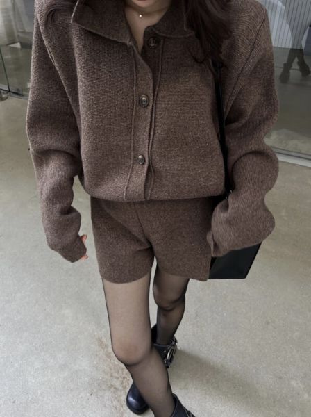 翻領開衫毛衣&高腰顯瘦闊腿褲套裝-4色 翻領開衫毛衣&高腰顯瘦闊腿褲套裝-4色