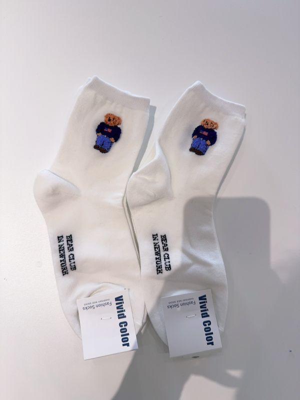 Korea 刺繡熊熊中筒襪 Korea 刺繡熊熊中筒襪