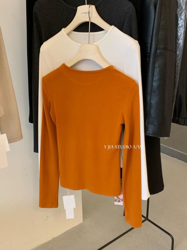 極簡風基礎款磨毛彈力修身打底上衣-6色 極簡風基礎款磨毛彈力修身打底上衣-6色