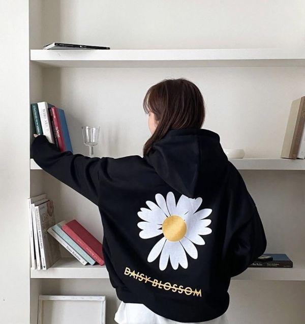 雛菊率性口袋內刷毛帽T-3色 雛菊率性口袋內刷毛帽T-3色