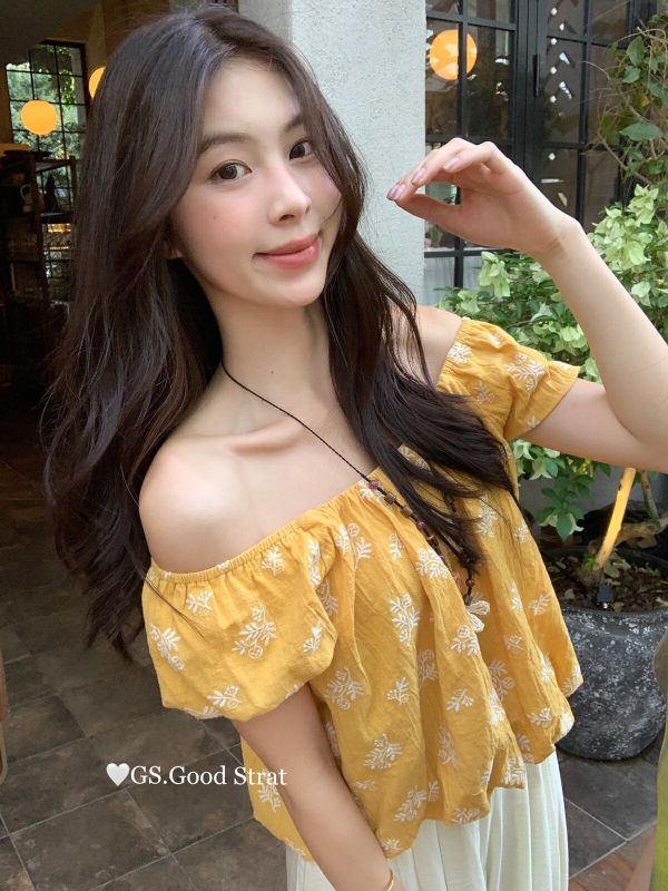 渡假甜美少女感碎花飛飛袖上衣-2色 渡假甜美少女感碎花飛飛袖上衣-2色