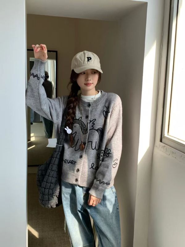 馬上有錢花立體提花針織外套毛衣-3色 馬上有錢花立體提花針織外套毛衣-3色