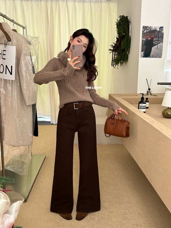 氣質百搭加絨高腰直筒微喇叭牛仔褲-3色 氣質百搭加絨高腰直筒微喇叭牛仔褲-3色