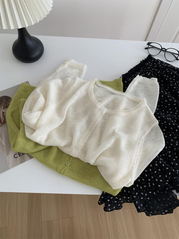 顯白色系克萊因藍冰絲薄款鬆弛感防曬空調罩衫-4色 顯白色系克萊因藍冰絲薄款鬆弛感防曬空調罩衫-4色