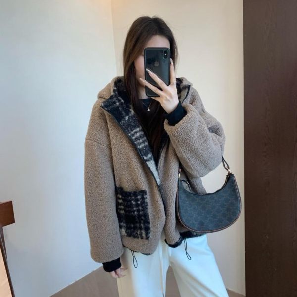 兩面穿 厚實保暖蓬鬆寬鬆羊捲毛落肩袖外套 兩面穿 厚實保暖蓬鬆寬鬆羊捲毛落肩袖外套