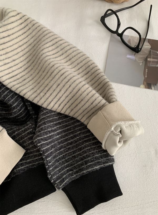 慵懶鬆弛感條紋廓形拉鍊連帽外套-2色 慵懶鬆弛感條紋廓形拉鍊連帽外套-2色