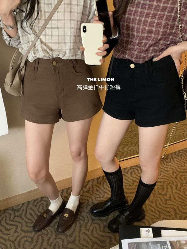 好搭好比例設計感金扣顯瘦牛仔褲-2色 好搭好比例設計感金扣顯瘦牛仔褲-2色