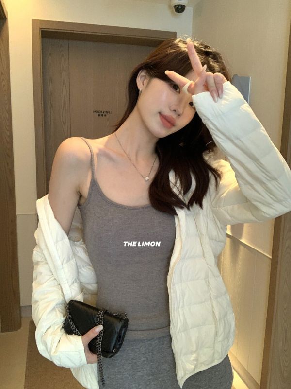 雙層磨毛高彈百搭吊帶背心（胸墊可拆）-7色 雙層磨毛高彈百搭吊帶背心（胸墊可拆）-7色