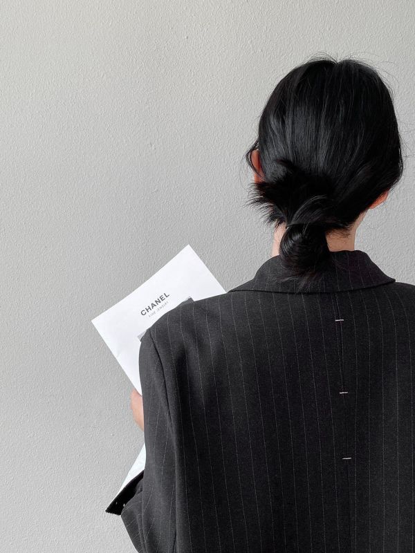 質感在線極簡風背後刺繡條紋西外 質感在線極簡風背後刺繡條紋西外