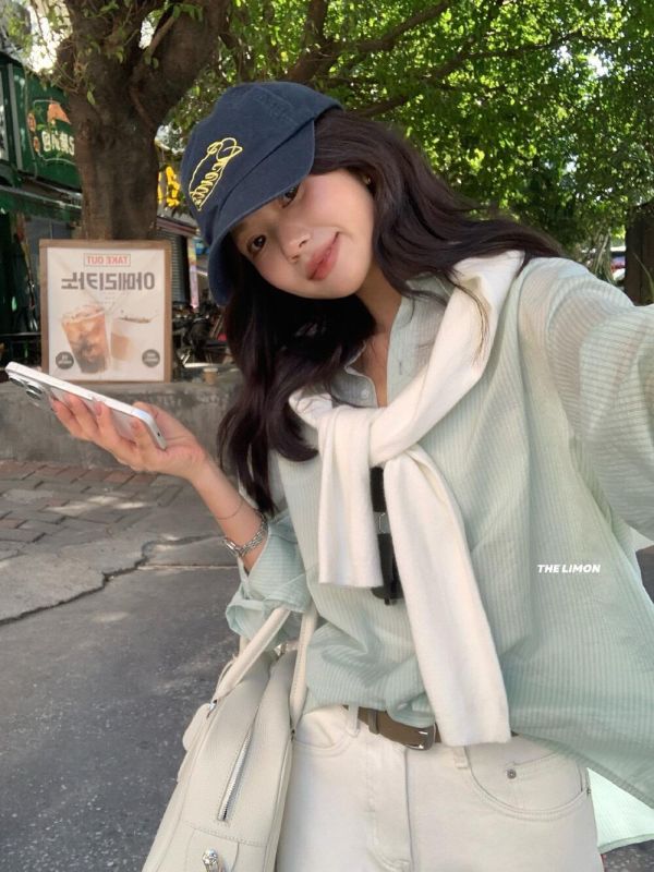 小清新休閒慵懶風寬鬆條紋襯衫-2色 小清新休閒慵懶風寬鬆條紋襯衫-2色