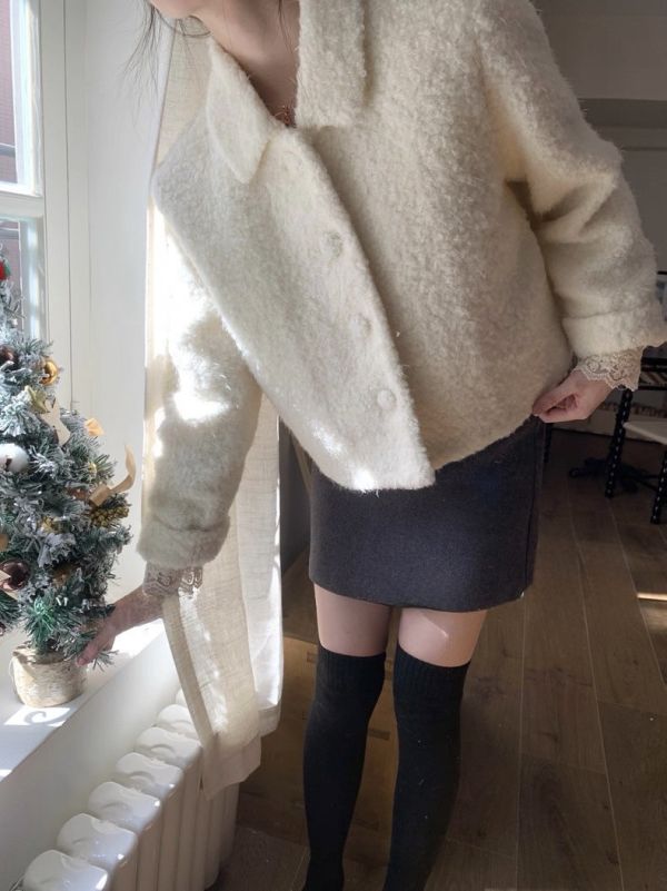 Korea 羊圈毛翻領氣質外套-2色 Korea 羊圈毛翻領氣質外套-2色