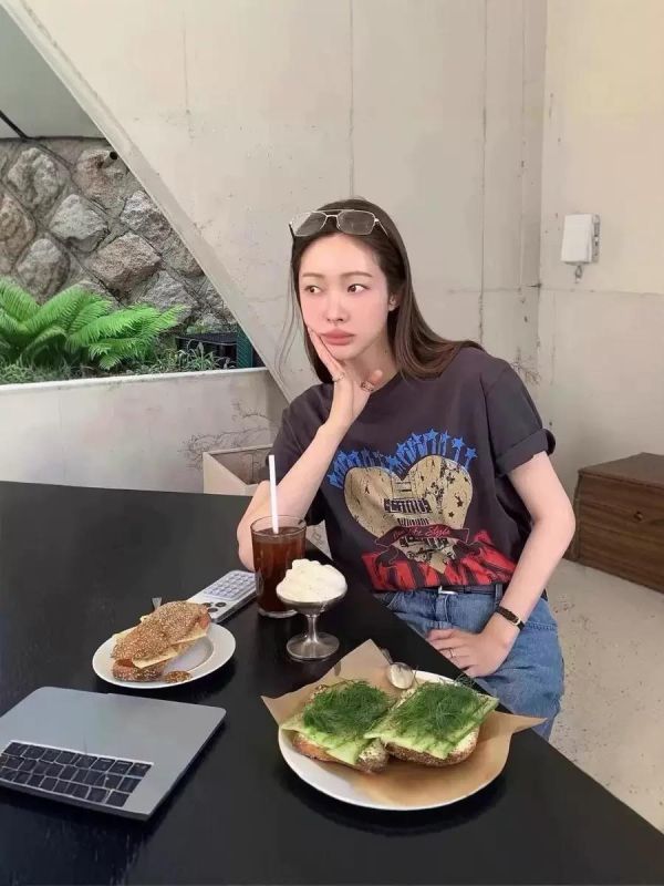 復古做舊愛心印花寬鬆潮流T 復古做舊愛心印花寬鬆潮流T