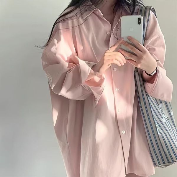 Korea 愛心扣寬鬆休閒襯衫-4色 Korea 愛心扣寬鬆休閒襯衫-4色