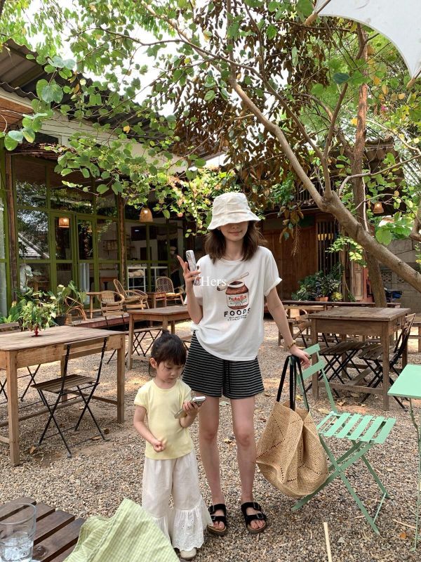 巧克力罐印花質感上衣-3色 巧克力罐印花質感上衣-3色