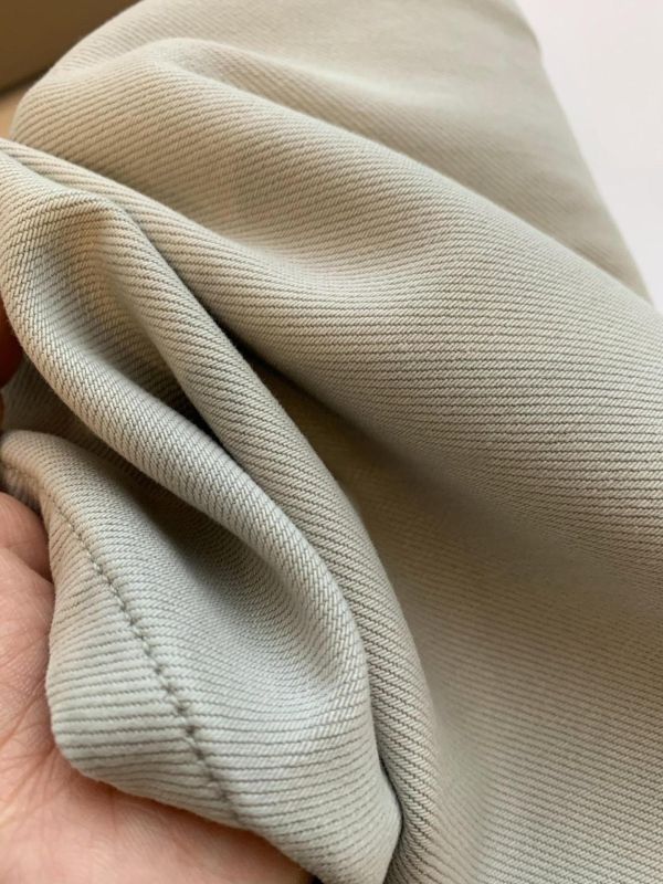 高級摩卡灰～舒適四面彈直筒高腰牛仔褲 高級摩卡灰～舒適四面彈直筒高腰牛仔褲