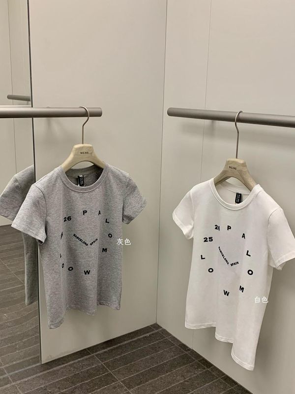 韓系字母數字鐘錶植絨修身T-2色 韓系字母數字鐘錶植絨修身T-2色