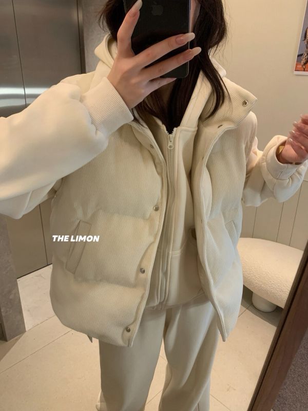 溫柔高級感 立領燈芯絨百搭鋪棉休閒背心-4色 溫柔高級感 立領燈芯絨百搭鋪棉休閒背心-4色