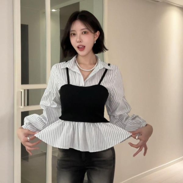 Korea 假兩件吊帶條紋襯衫上衣-2色 Korea 假兩件吊帶條紋襯衫上衣-2色
