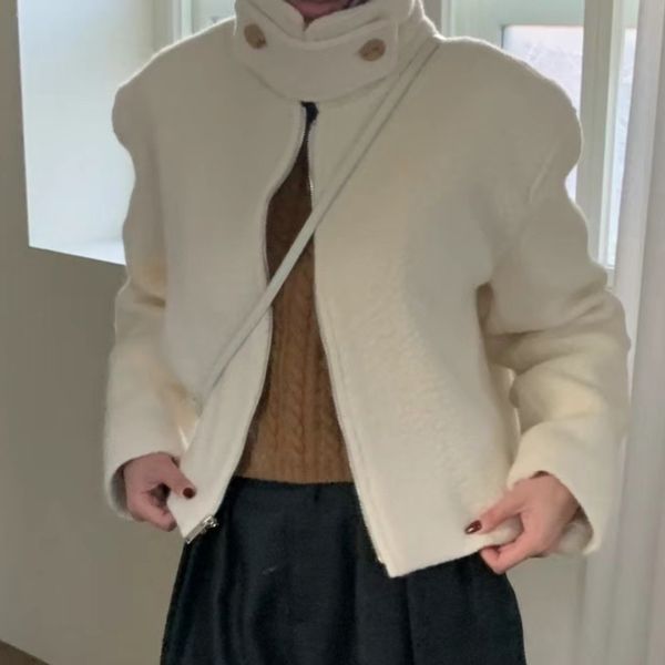 Korea 短款輕量質感毛呢外套 Korea 短款輕量質感毛呢外套