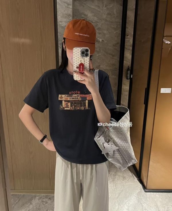 美式復古印花休閒寬鬆上衣-2色 美式復古印花休閒寬鬆上衣-2色