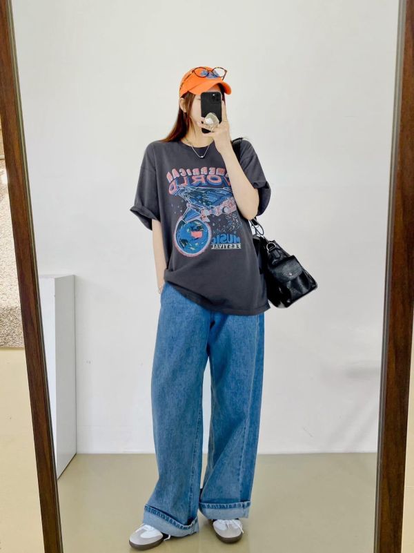 Korea 太空印圖寬版tee-3色 Korea 太空印圖寬版tee-3色