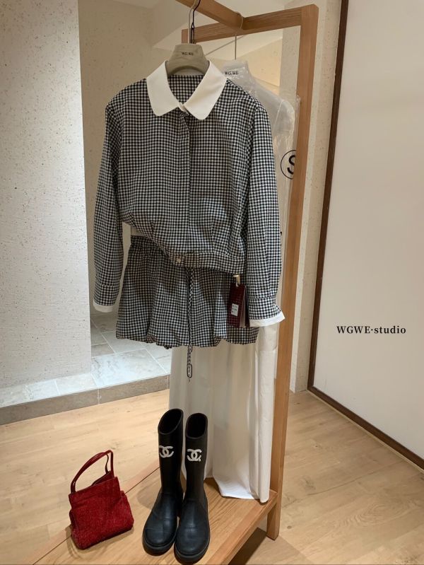 復古格子娃娃領襯衫+百搭顯瘦短裙套裝 復古格子娃娃領襯衫+百搭顯瘦短裙套裝