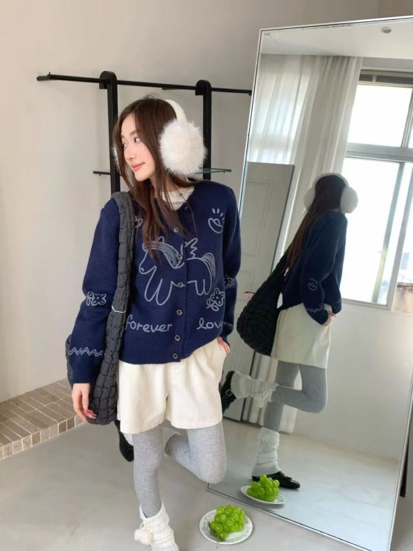 馬上有錢花立體提花針織外套毛衣-3色 馬上有錢花立體提花針織外套毛衣-3色